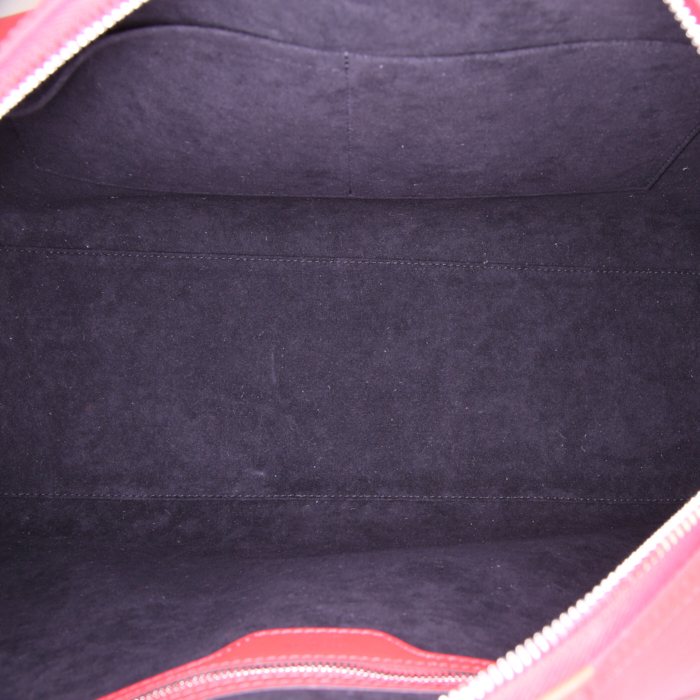 Sac de week end Louis Vuitton Keepall Editions Limitées en cuir épi rouge et blanc - Detail D3