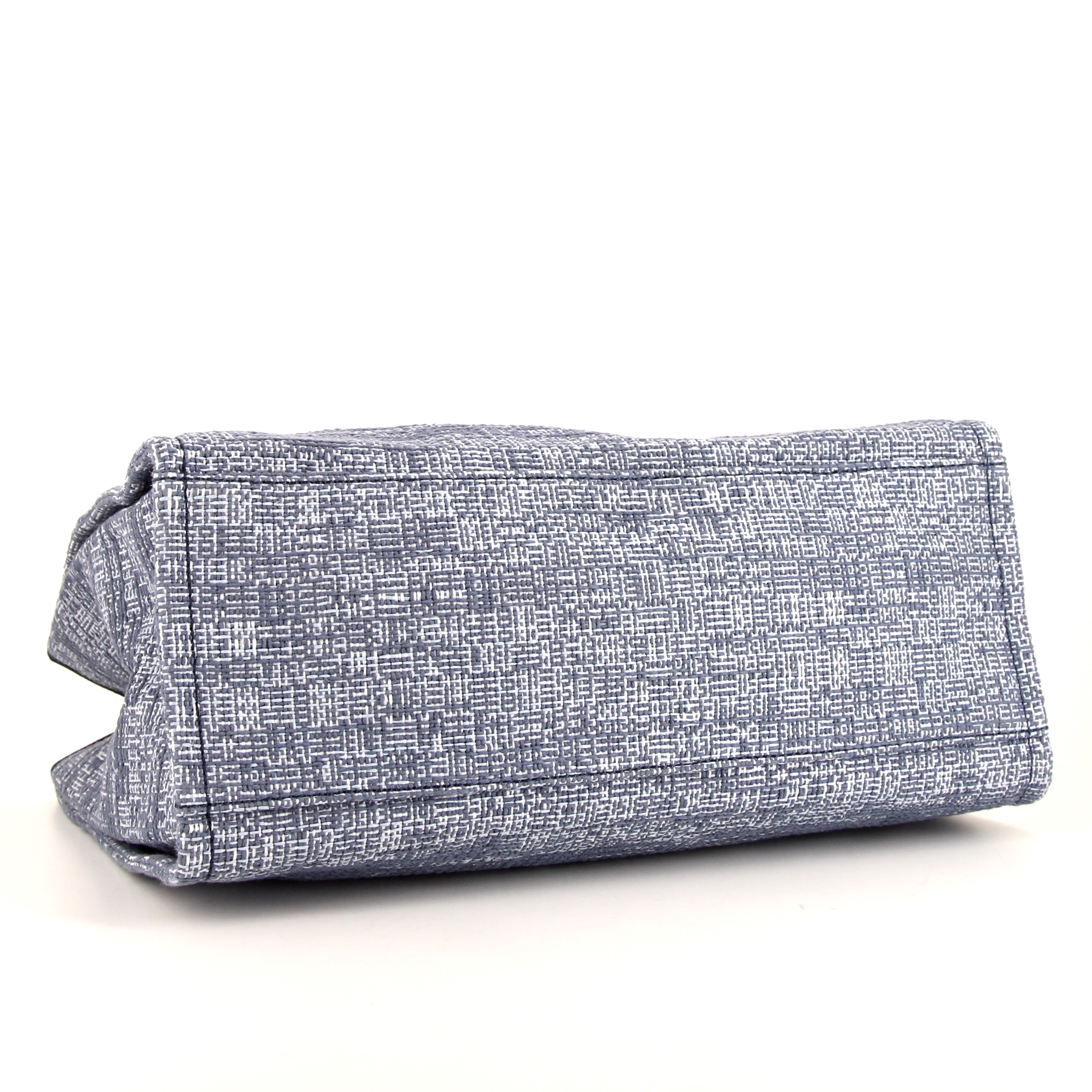 Chanel Deauville shopping bag in blue canvas and blue leather - Detail D5