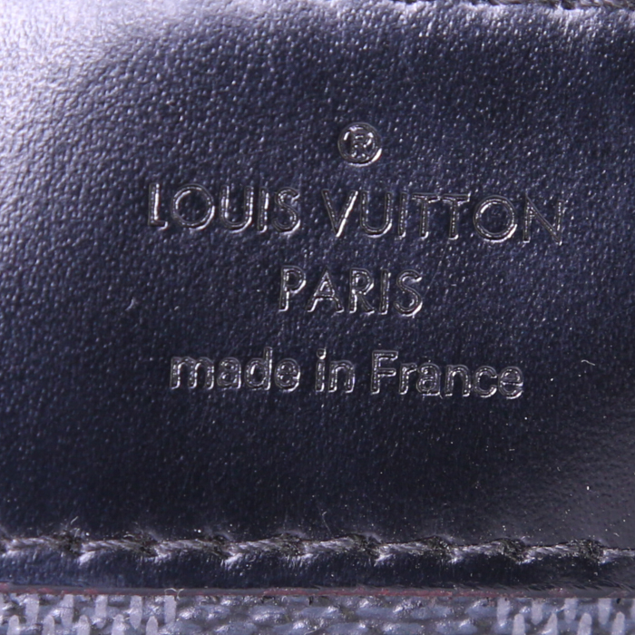 Bolso zurrón Louis Vuitton District en lona a cuadros revestida gris antracita y cuero negro - Detail D3