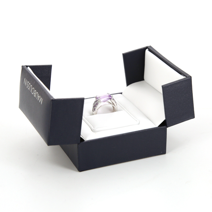 Bague Mauboussin Ma princesse d'Amour en or blanc,  diamants et améthystes - Detail D2