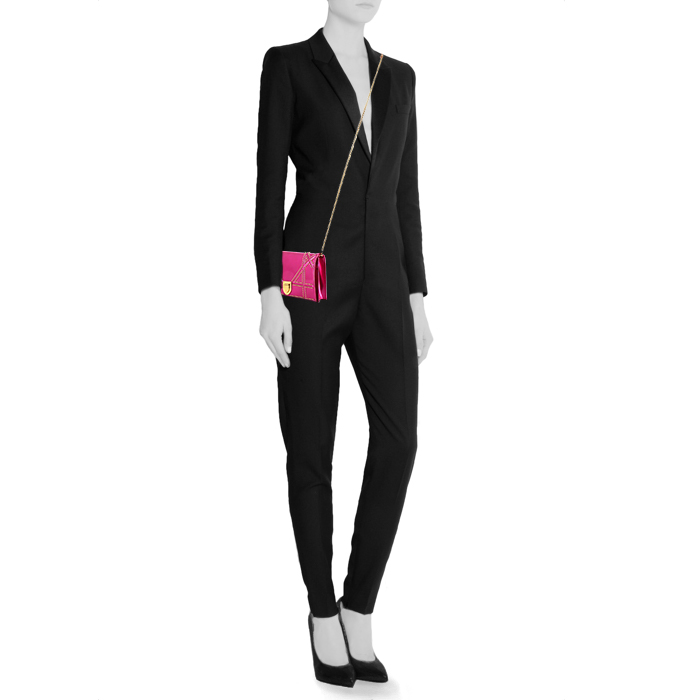 Dior Diorama mini shoulder bag in metallic pink leather - Detail D1