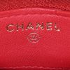 Billetera Chanel Boy en cuero acolchado rojo - Detail D3 thumbnail