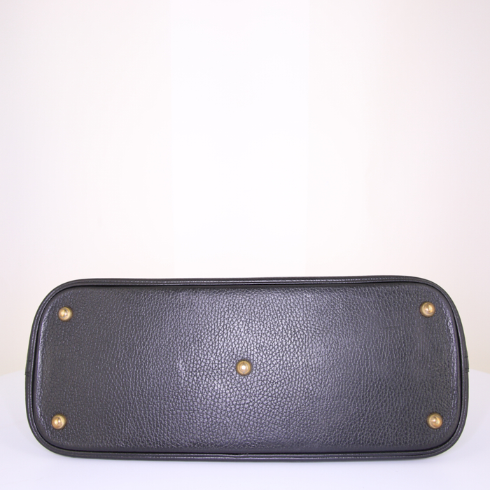 Hermes Bolide large model handbag in black Fjord leather - Detail D4