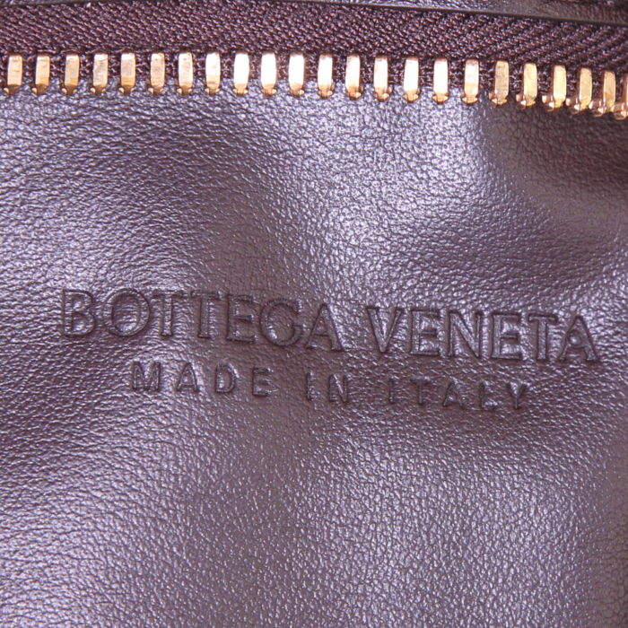 Pochette Bottega Veneta BV Twist en cuir marron - Detail D3