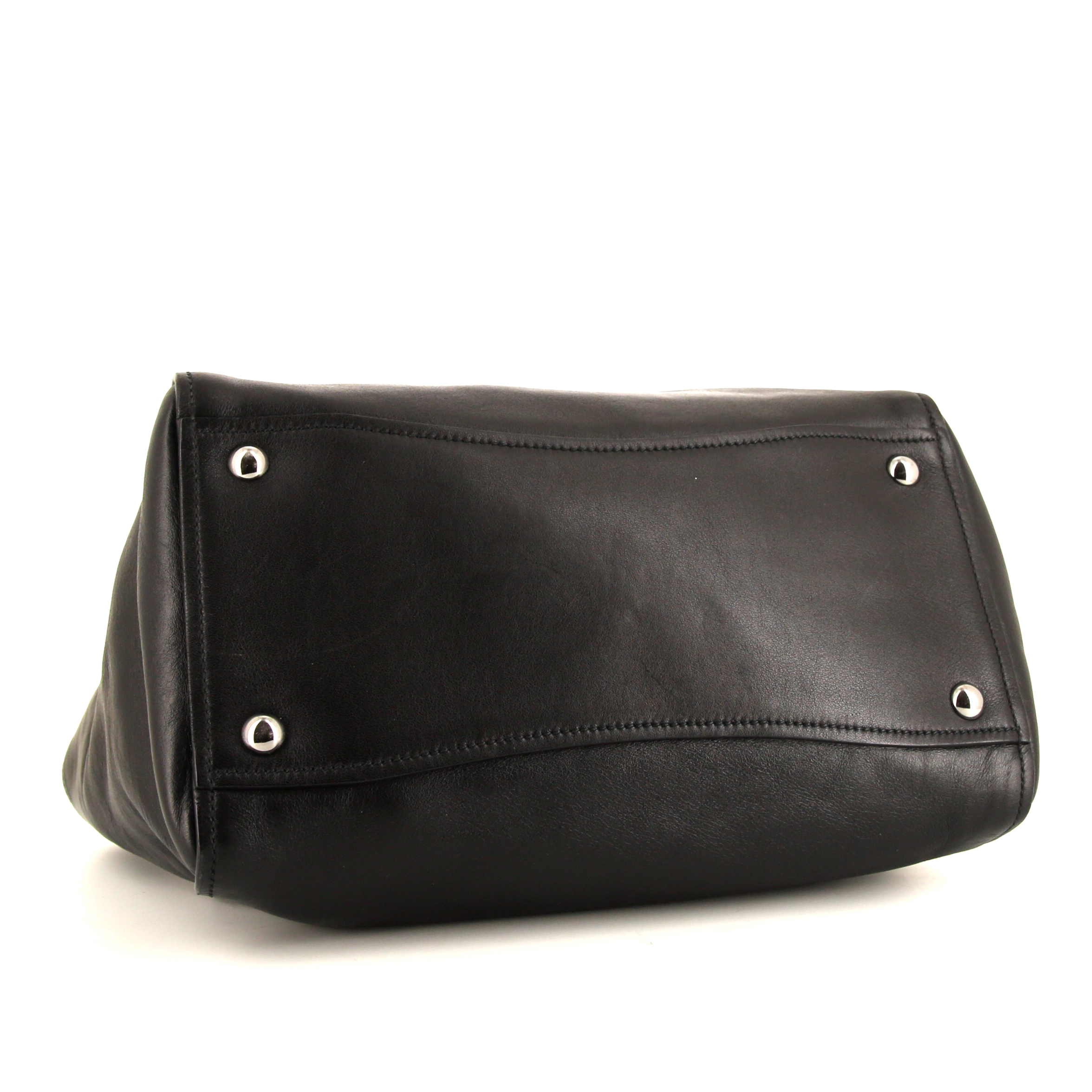 Bolso de mano Miu Miu en cuero negro - Detail D5