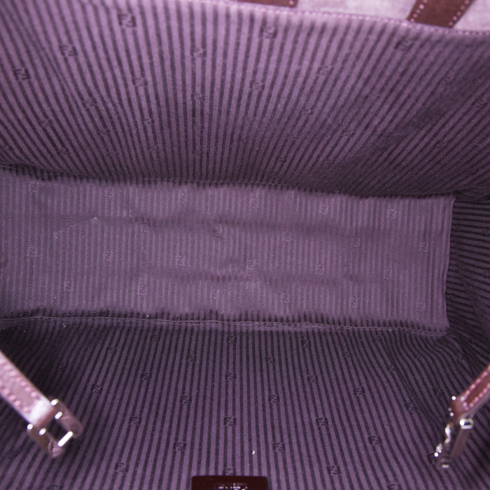 Fendi 2 Jours handbag in brown leather - Detail D2