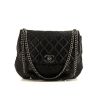 Chanel   shoulder bag  in black quilted leather - 360 thumbnail