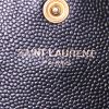 Billetera Saint Laurent en cuero acolchado con motivos de espigas negro - Detail D2 thumbnail