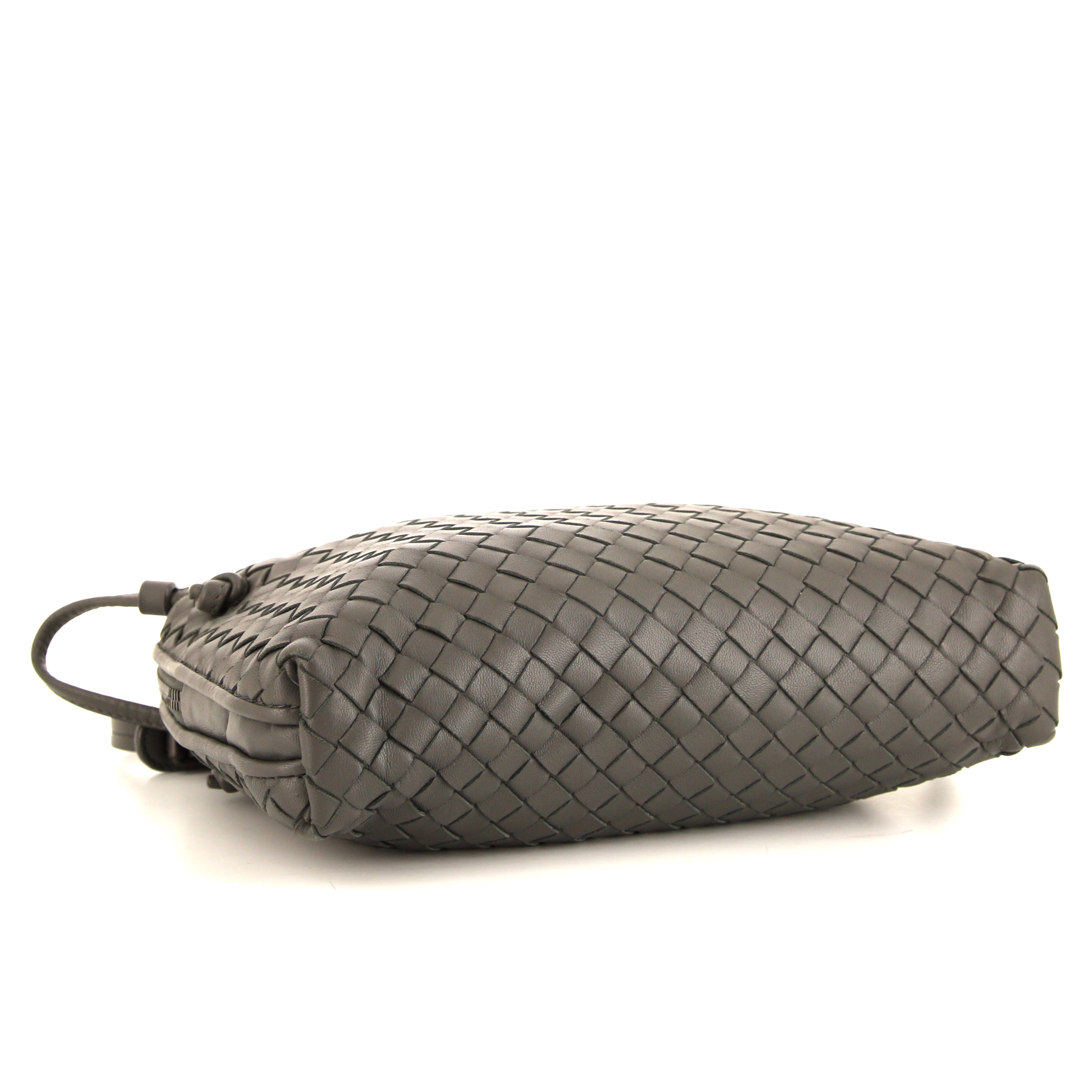 Bolso bandolera Bottega Veneta en cuero intrecciato gris - Detail D4