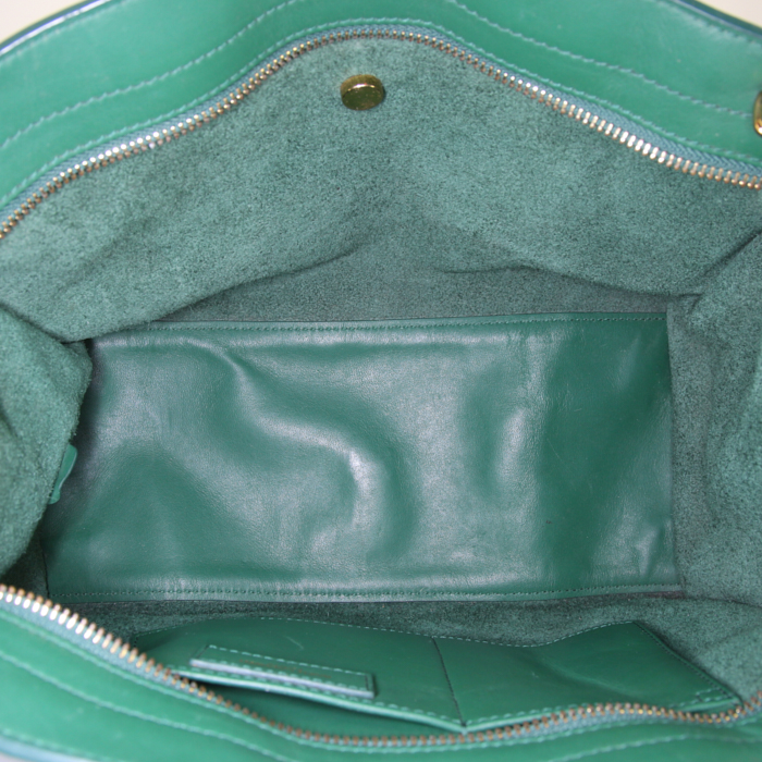 Yves Saint Laurent Chyc handbag in green leather - Detail D2