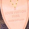 Bolso de mano Louis Vuitton Speedy 35 cm en lona Monogram marrón y cuero natural - Detail D3 thumbnail