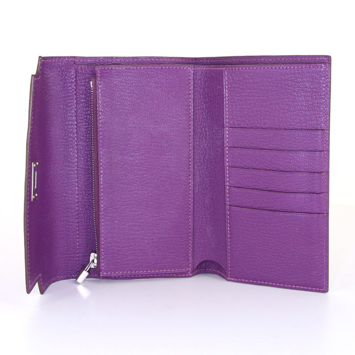 Billetera Hermès Kelly wallet modelo mediano en cabra violeta - Detail D1