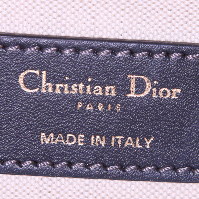Bolsito de mano Dior Oblique en lona Monogram azul y cuero azul - Detail D4