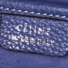Bolso bandolera Celine Luggage en cuero granulado azul - Detail D4 thumbnail