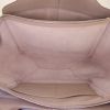 Bolso de mano Céline Tri-Fold en cuero granulado beige - Detail D2 thumbnail