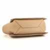 Bolso de mano Céline Tri-Fold en cuero granulado beige - Detail D4 thumbnail