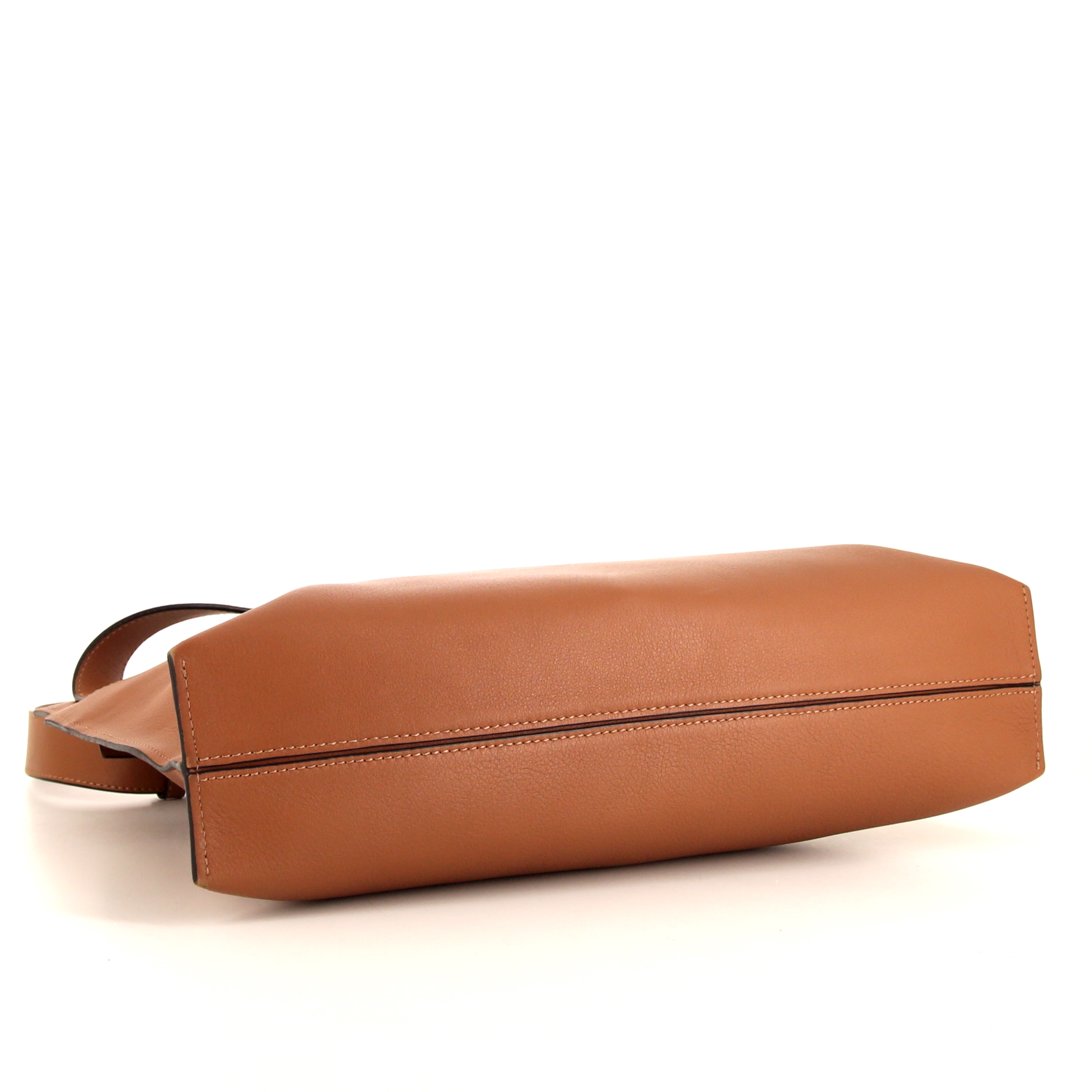 Borsa a tracolla Loewe in pelle martellata marrone - Detail D4