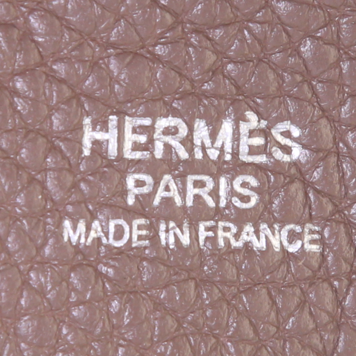 Hermes Evelyne small model shoulder bag in etoupe togo leather - Detail D3