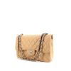 Bolso bandolera Chanel Timeless jumbo en cuero granulado acolchado beige - 00pp thumbnail