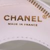 Chanel Editions Limitées shoulder bag in white and red leather - Detail D3 thumbnail
