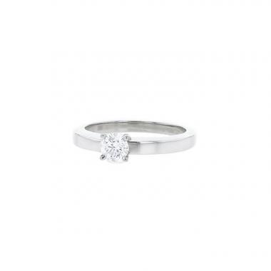 Bague solitaire Cartier en platine et en diamant (0,50 carat)