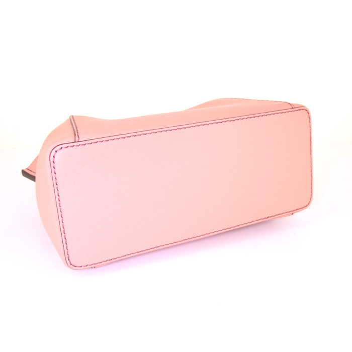 Cartier C de Cartier mini shoulder bag in pink grained leather - Detail D5