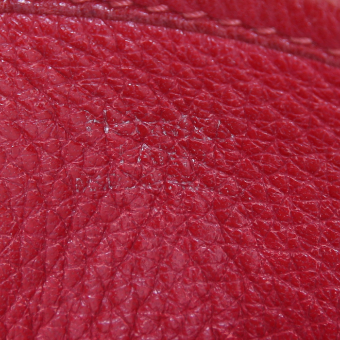 Sac bandoulière Hermes Evelyne petit modèle en cuir togo rouge - Detail D3