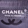 Sac cabas Chanel Cambon en cuir matelassé rose et noir - Detail D3 thumbnail