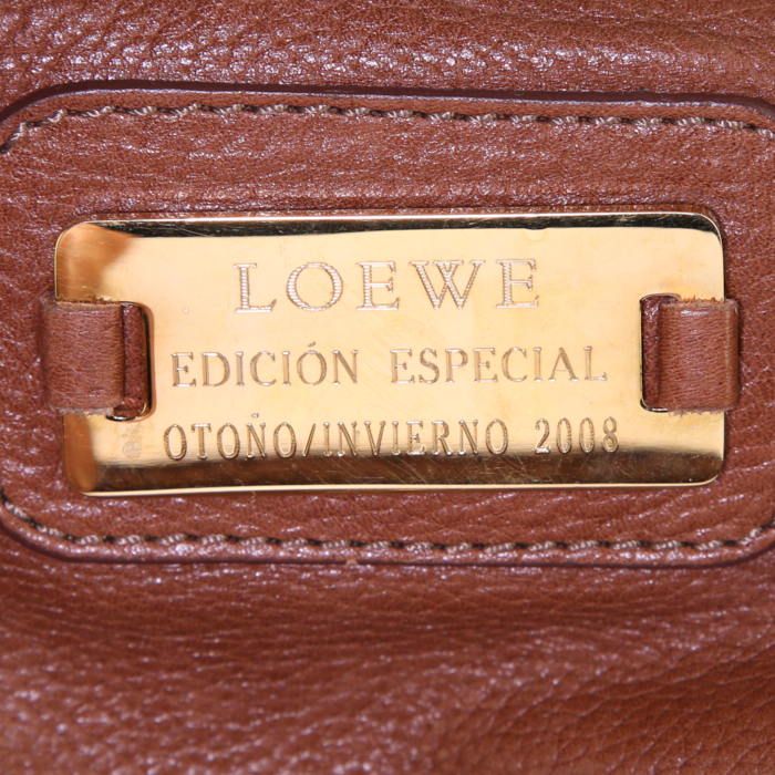 Bolso de mano Loewe en cuero marrón - Detail D3