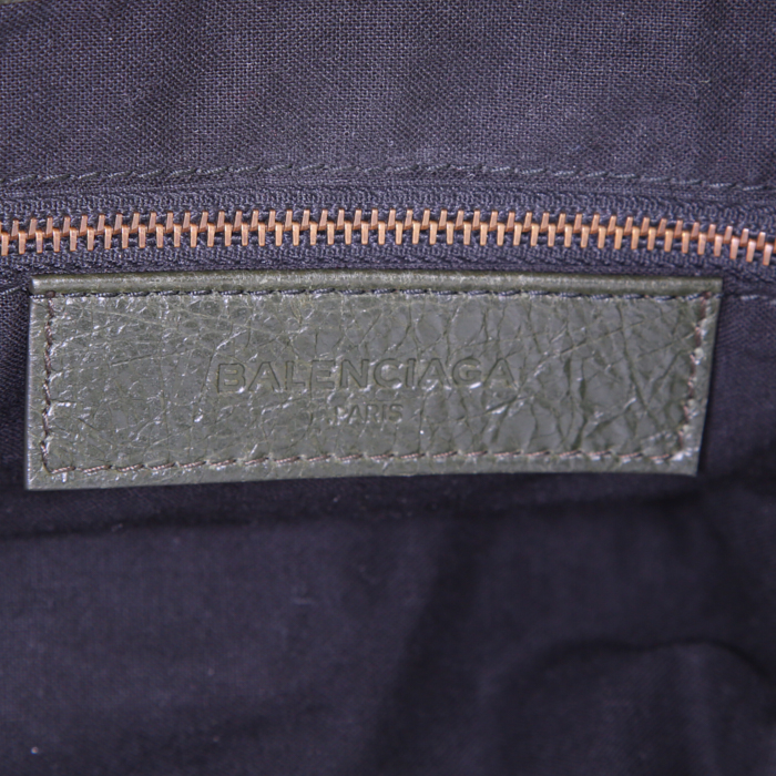 Balenciaga backpack in khaki leather - Detail D3