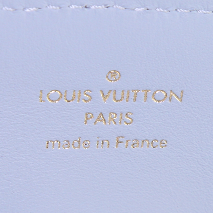 Louis Vuitton Milla small model handbag in red grained leather - Detail D4