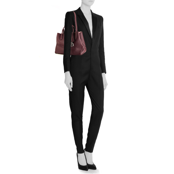 Dior Open Bar shopping bag in burgundy grained leather - Detail D2
