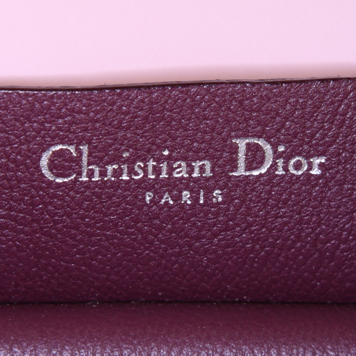 Dior Open Bar shopping bag in burgundy grained leather - Detail D4