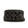 Borsa da spalla o a mano Chanel Timeless jumbo in tweed nero e bianco con paillettes - 360 thumbnail