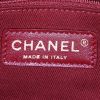 Borsa da spalla o a mano Chanel Mademoiselle in pelle trapuntata mordoré - Detail D4 thumbnail