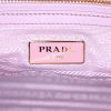 Bolso de mano Prada Galleria modelo pequeño en cuero saffiano parma - Detail D4 thumbnail