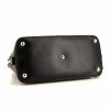 Salvatore Ferragamo small model shoulder bag in black leather - Detail D5 thumbnail