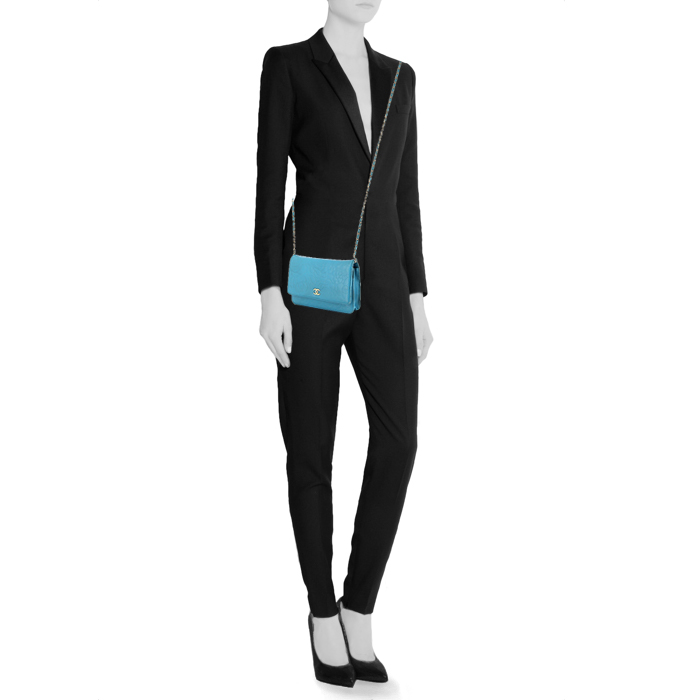 Chanel Wallet on Chain shoulder bag in blue leather - Detail D1