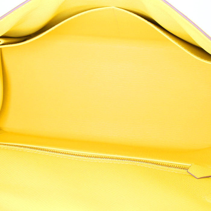 Sac à main Hermes Kelly 28 cm en cuir epsom jaune Lime - Detail D3