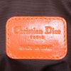 Bolsito de mano Dior en cuero acolchado naranja - Detail D3 thumbnail