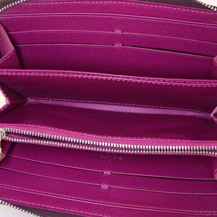 Louis Vuitton Zippy wallet in purple epi leather - Detail D2