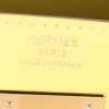 Hermes Kelly 28 cm handbag in yellow Lime Evergrain leather - Detail D4 thumbnail