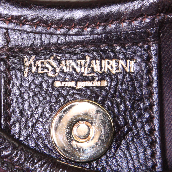 Yves Saint Laurent Mombasa handbag in brown suede - Detail D3