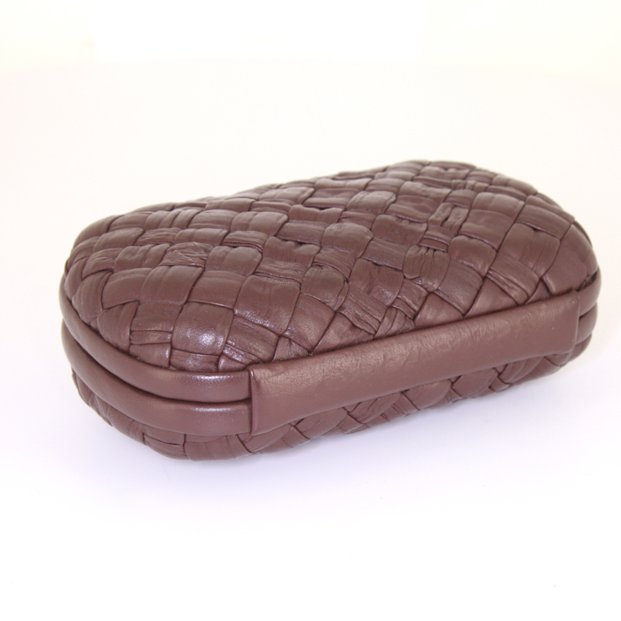 Pochette Bottega Veneta Knot in pelle intrecciata marrone - Detail D4