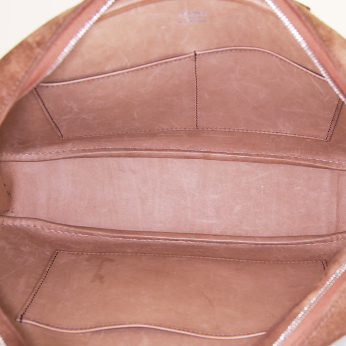 Hermes Plume Elan handbag in brown doblis calfskin - Detail D2