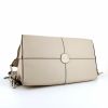 Shopping bag Loewe Cushion in pelle martellata beige - Detail D4 thumbnail