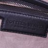 Bottega Veneta Veneta large model handbag in black intrecciato leather - Detail D3 thumbnail