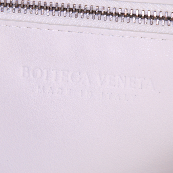 Sac à main Bottega Veneta BV Jodie en cuir tressé blanc - Detail D3