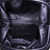 Bottega Veneta The Pouch pouch in black smooth leather - Detail D2 thumbnail