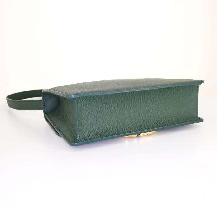 Borsa a tracolla Dior 30 Montaigne in pelle martellata verde - Detail D5